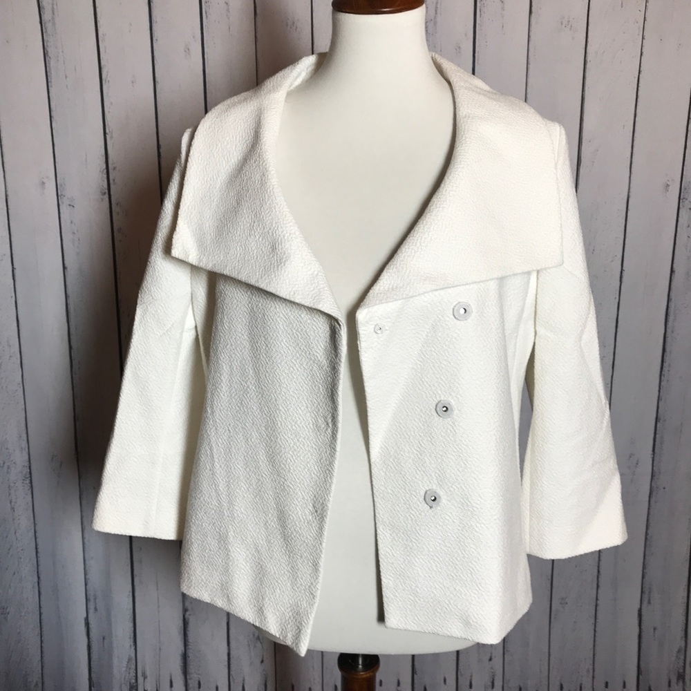 NWOT Ann Taylor White Cropped Jacket